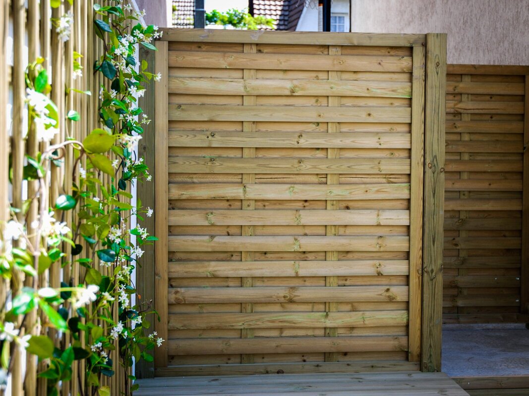 Palissade bois Elegant Collstrop en situation